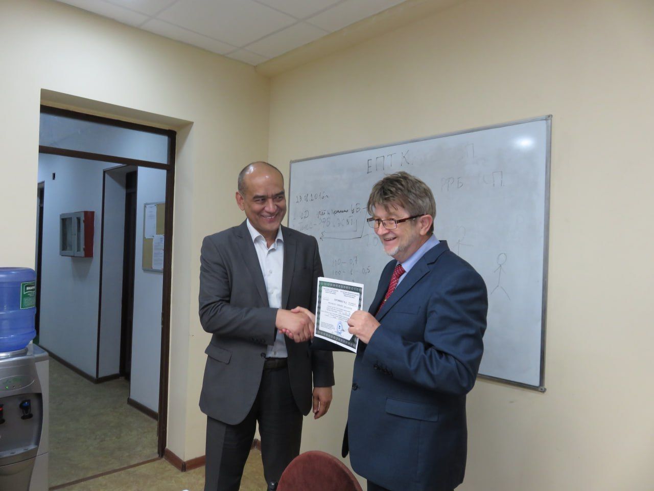 Группа выпускников 8